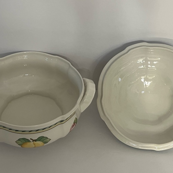 VILLEROY & BOCH French Garden Fleurence Soup Tureen/Serving Bowl w/ Lid 84.5 oz - Picture 3 of 9